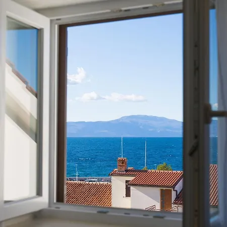 Meri Διαμέρισμα