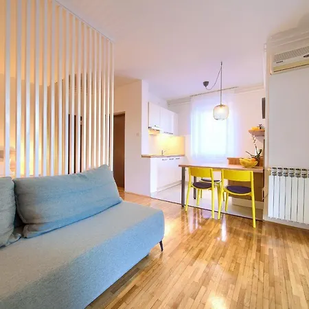 Meri Apartment